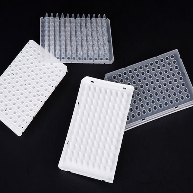 Высокое качество 96 хорошо Microplate дымоход или плоский Microplate Pcr реакционная пластина с юбкой для лаборатории Pcr реакционная пластина
