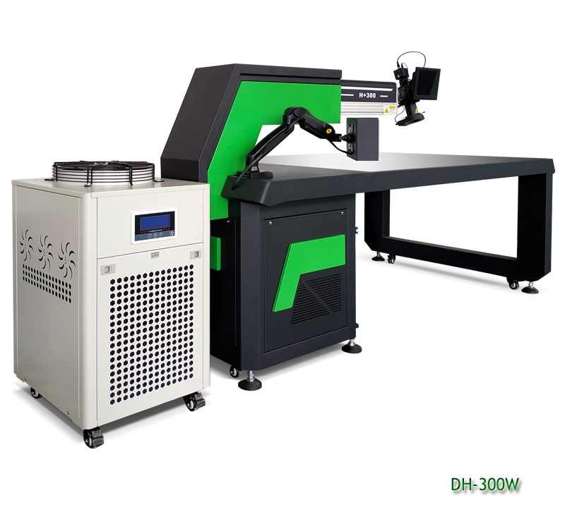 laser welder unit with outstanding quality / innovative laser welder with a table and hand gun