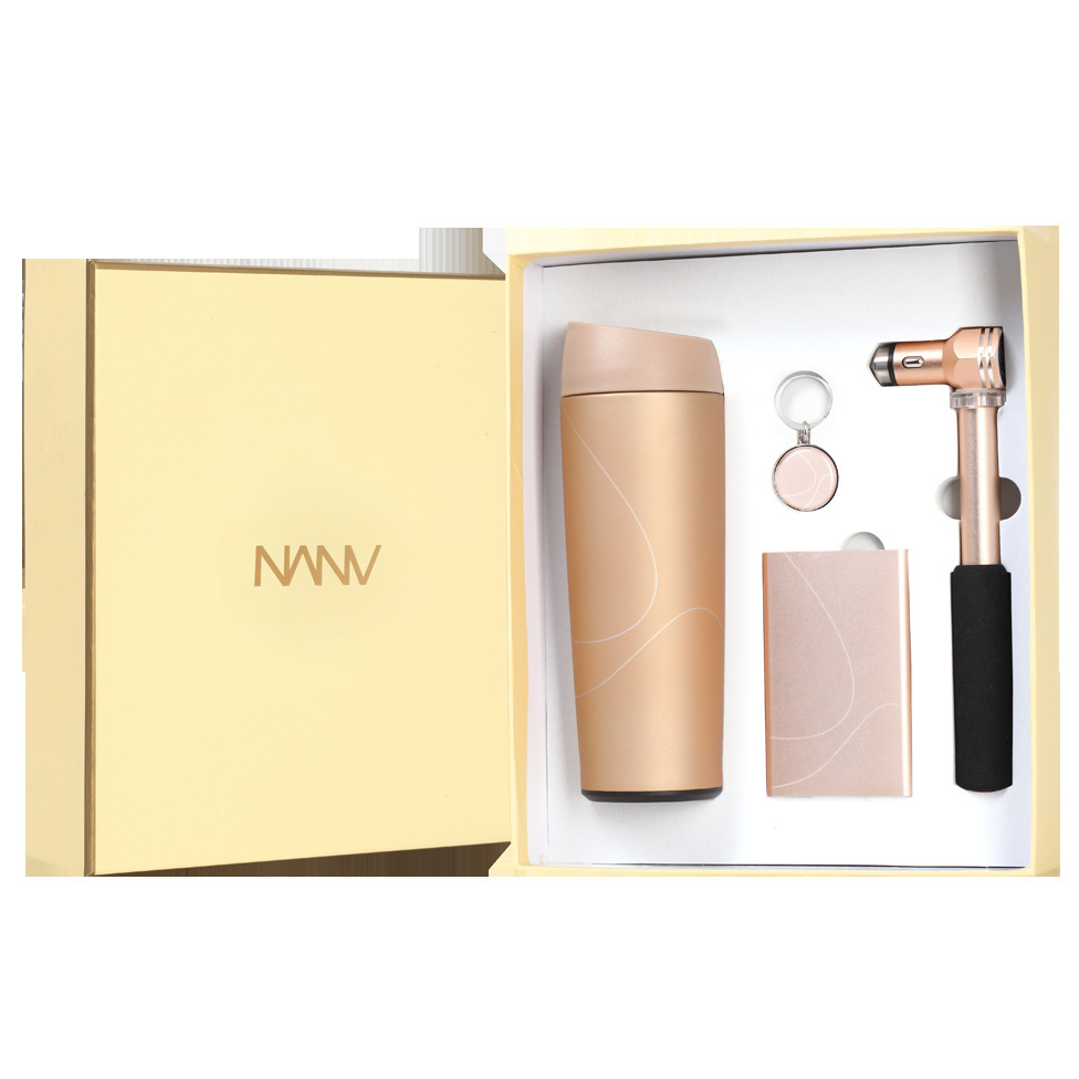 Luxury особенный Подарочный комплект для мужчин с хаммаром, power bank, флягой и Брелком