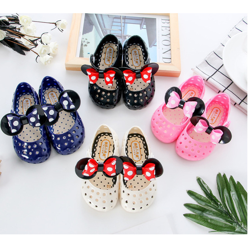 Hot Princess 1-5 Years Old Kids Baby Girls Flat Sandals Cute PVC Butterfly Crystal Cave Jelly Childrens Girl Sandals