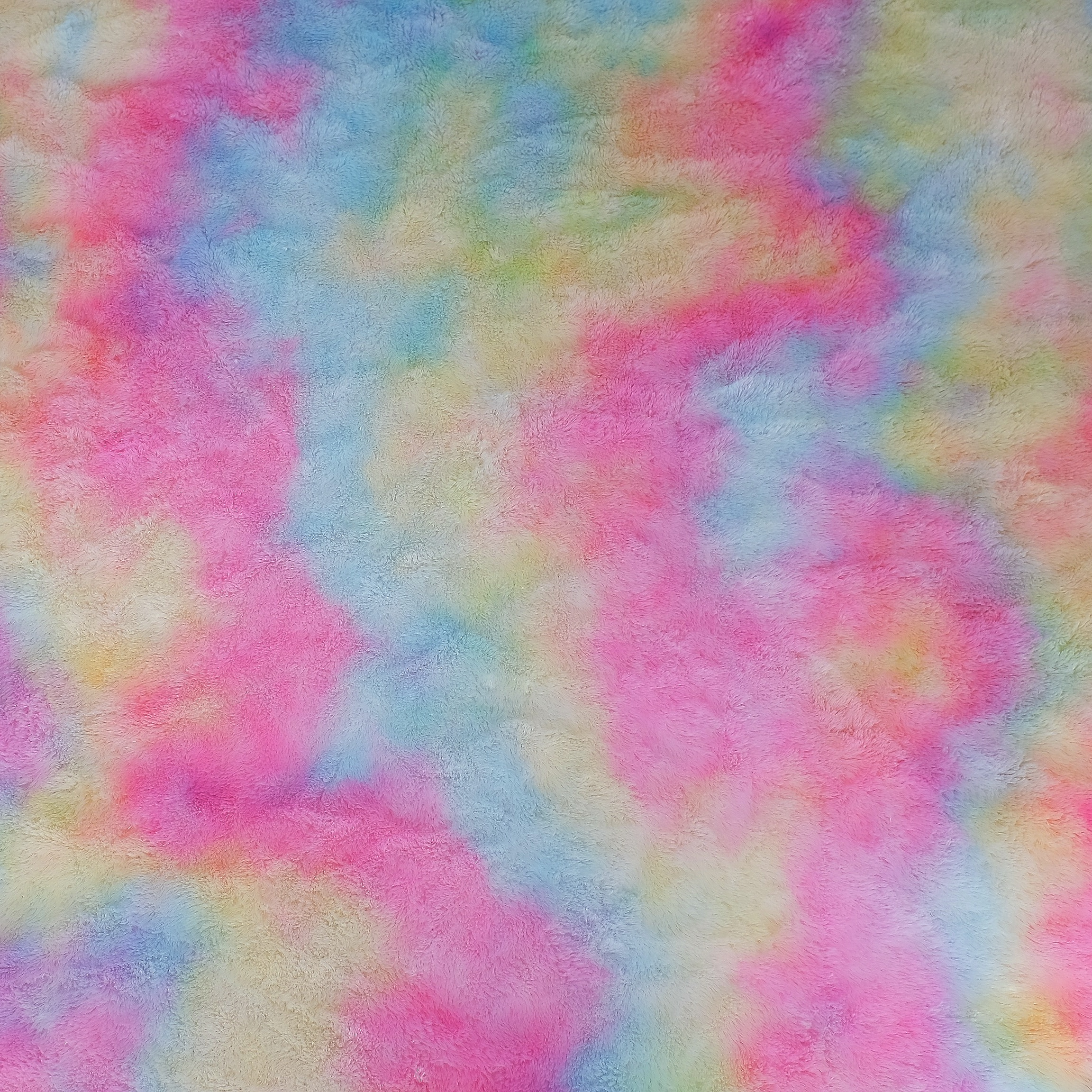 Плюшевая ткань tie dye, недорогая качественная многоцветная плюшевая ткань, радужная пушистая ткань
