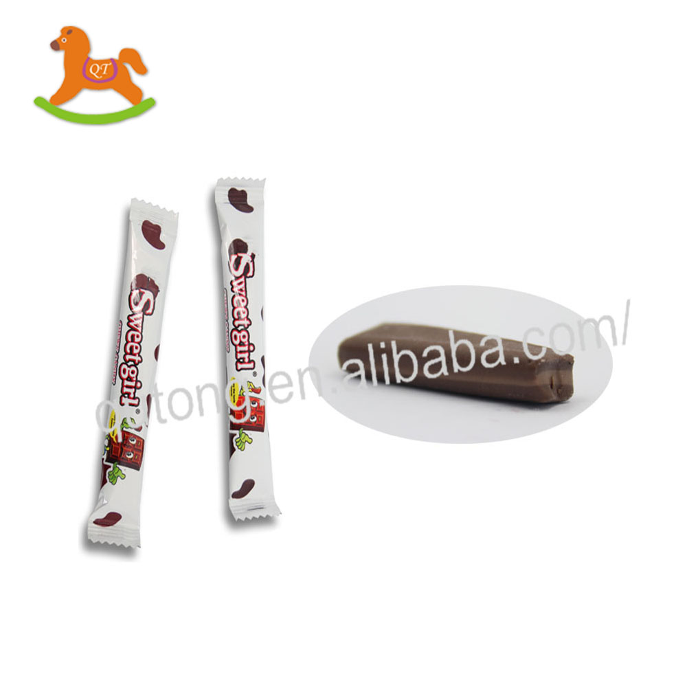 Chocolate flavour chewy candy for kids