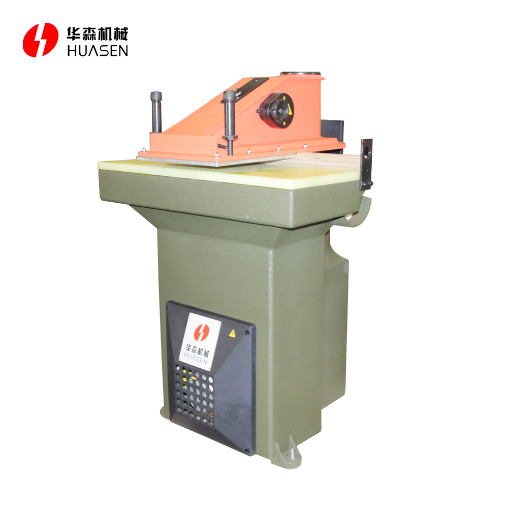 Yancheng City Huasen Machinery Company, машина для резки кожаных полос, также может использоваться в футбольной машине