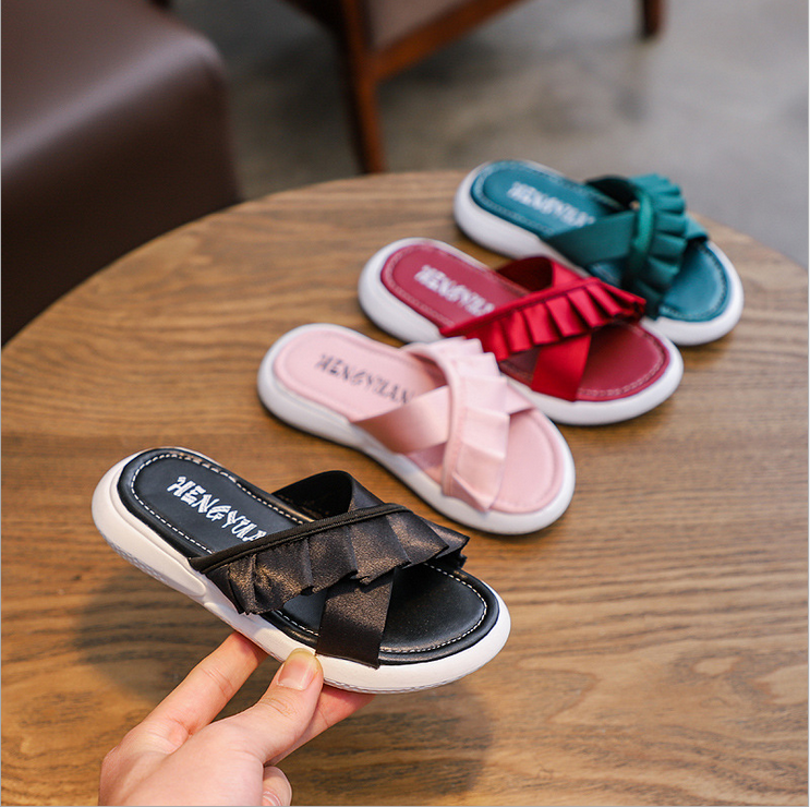 Custom Latest Children's Slippers Slide Sandals Flat Non-Slip Causal Girls Kids Beach Slippers