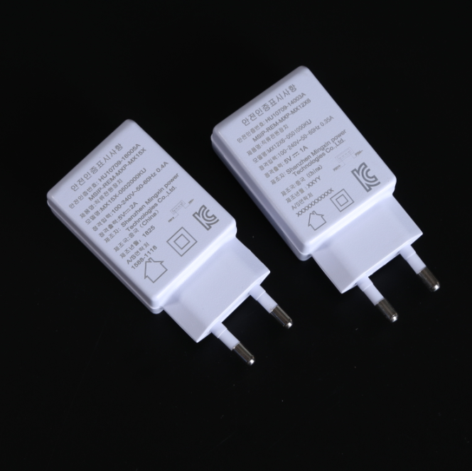 Заводская Настройка AC100-240V адаптер питания к DC USB порту зарядного устройства 5V2.5A 15W