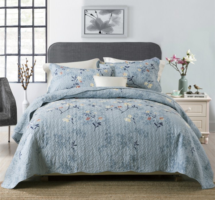 100% cotton quilted bedspread handmade patchwork quilts 4pcs