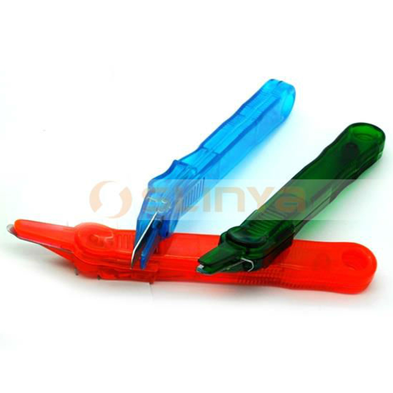 School Student Book Metal Staple Clean Out Remover Tool