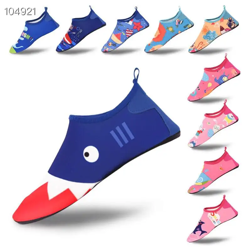 Children's cartoon beach shoes snorkeling anti-cut skid diving shoes wading upstream swimming barefoot quick-drying indoor soft