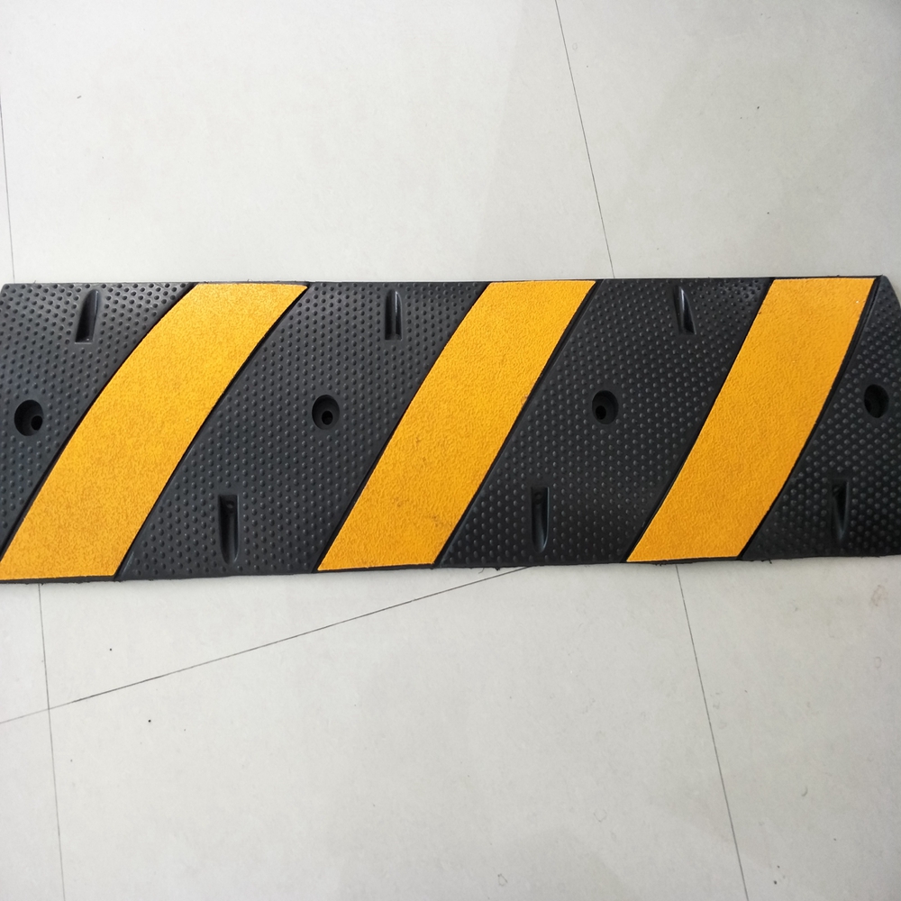 Washboard Форма резиновый лежачий полицейский Road пандусы лежачие полицейские