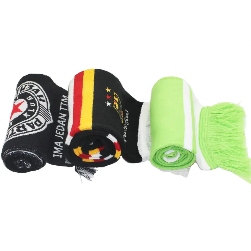 Custom hot selling double knitted pattern acrylic soccer football scarf with custom logo and brand