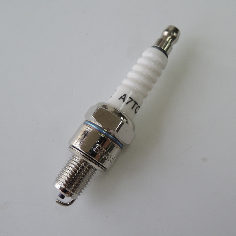 Мотоцикл Запчасти Свеча зажигания A7TC, C7HSA