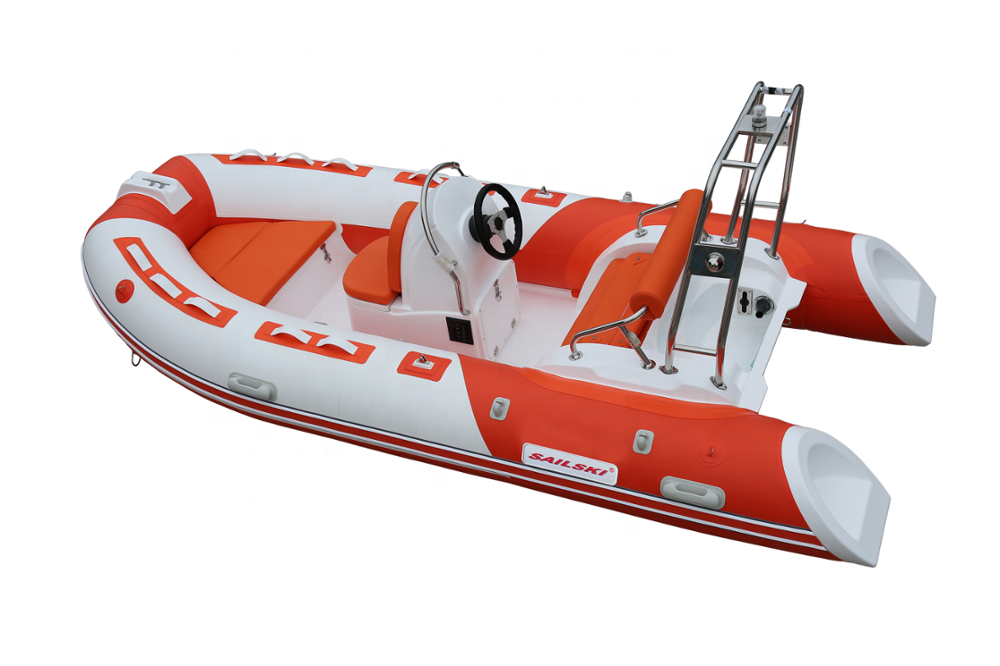 Парусная лодка RIB boat RIB390C 3,9 м/футов на 5 человек (парусные борты 20 л.с. или 25 л.с.)