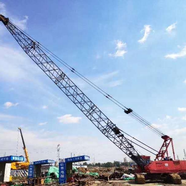 Подержанное оригинальное оборудование для подъема портов гусеничного крана hitachi kh180 на продажу
