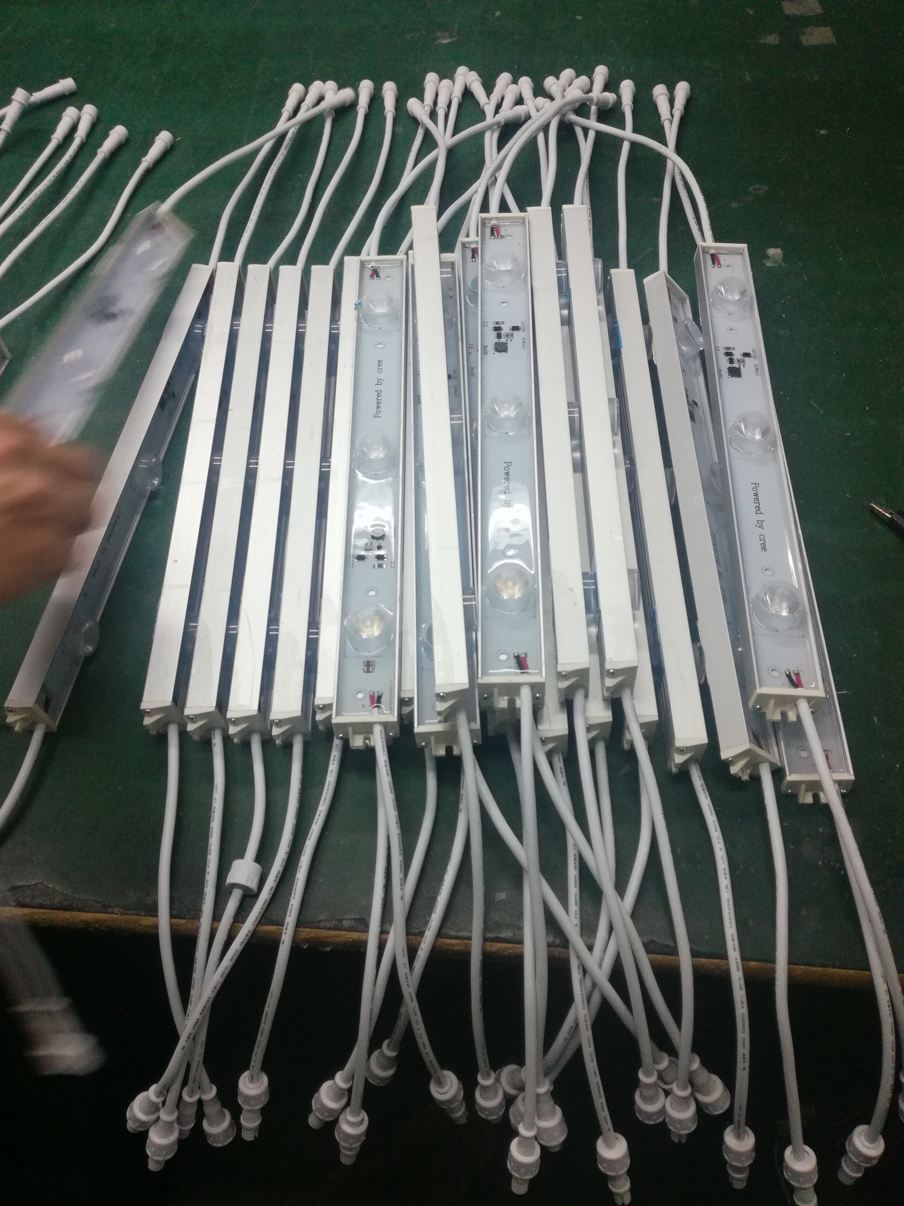 24v dc 18w 1800lm вспышка с угловым затемнением 18 светодиодов бар света для двойной односторонний световой короб со светодиодами ll-f24p600w1l18c50