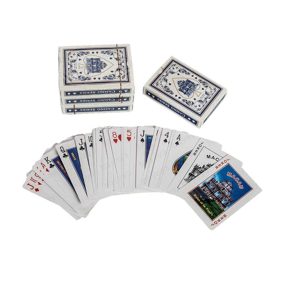Игральные карты с двусторонней печатью и лаком