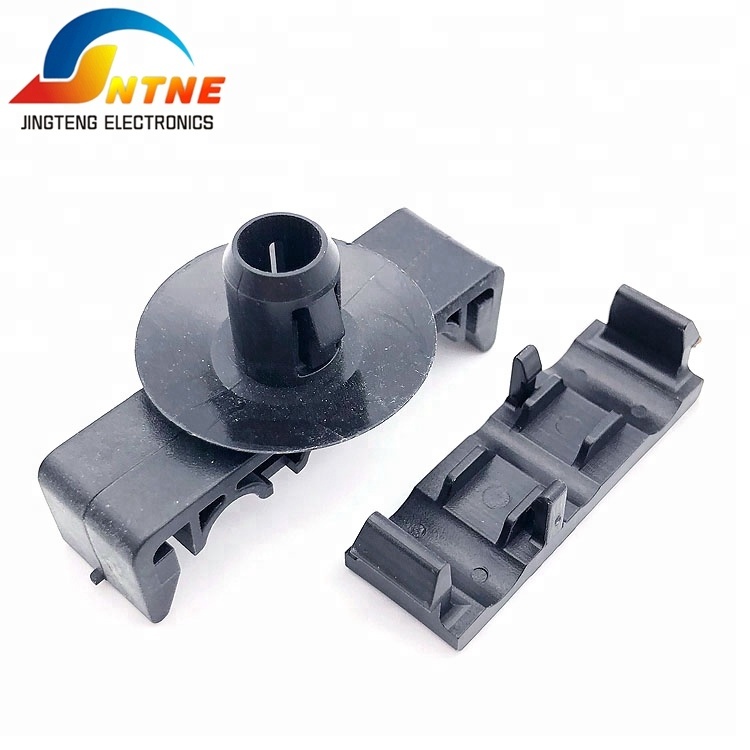1G001701 Plastic pipe clamps Black Automobile Fuel Rail Fastener 3 Hole Hose Clamp Assembly