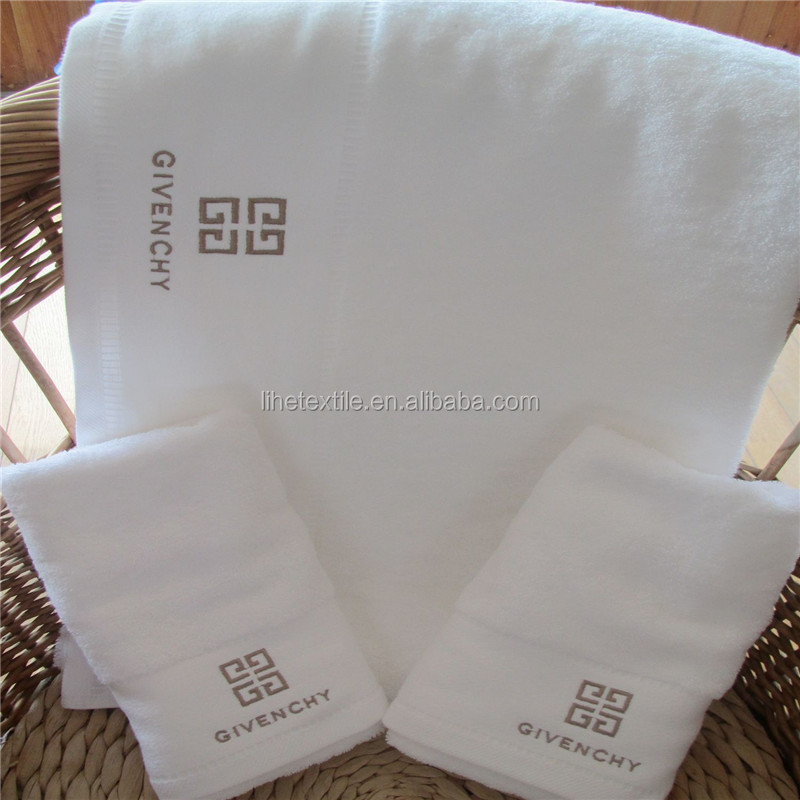 100% cotton custom printed bath towel with high quality solid towels for bathroom