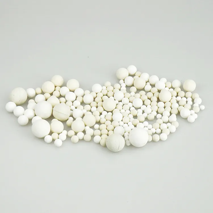 White Ceramic Ball Water Treatment White Dechlorination Ceramic Ball