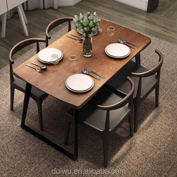 Foshan traditional design romantic hard wood dining table sets for home