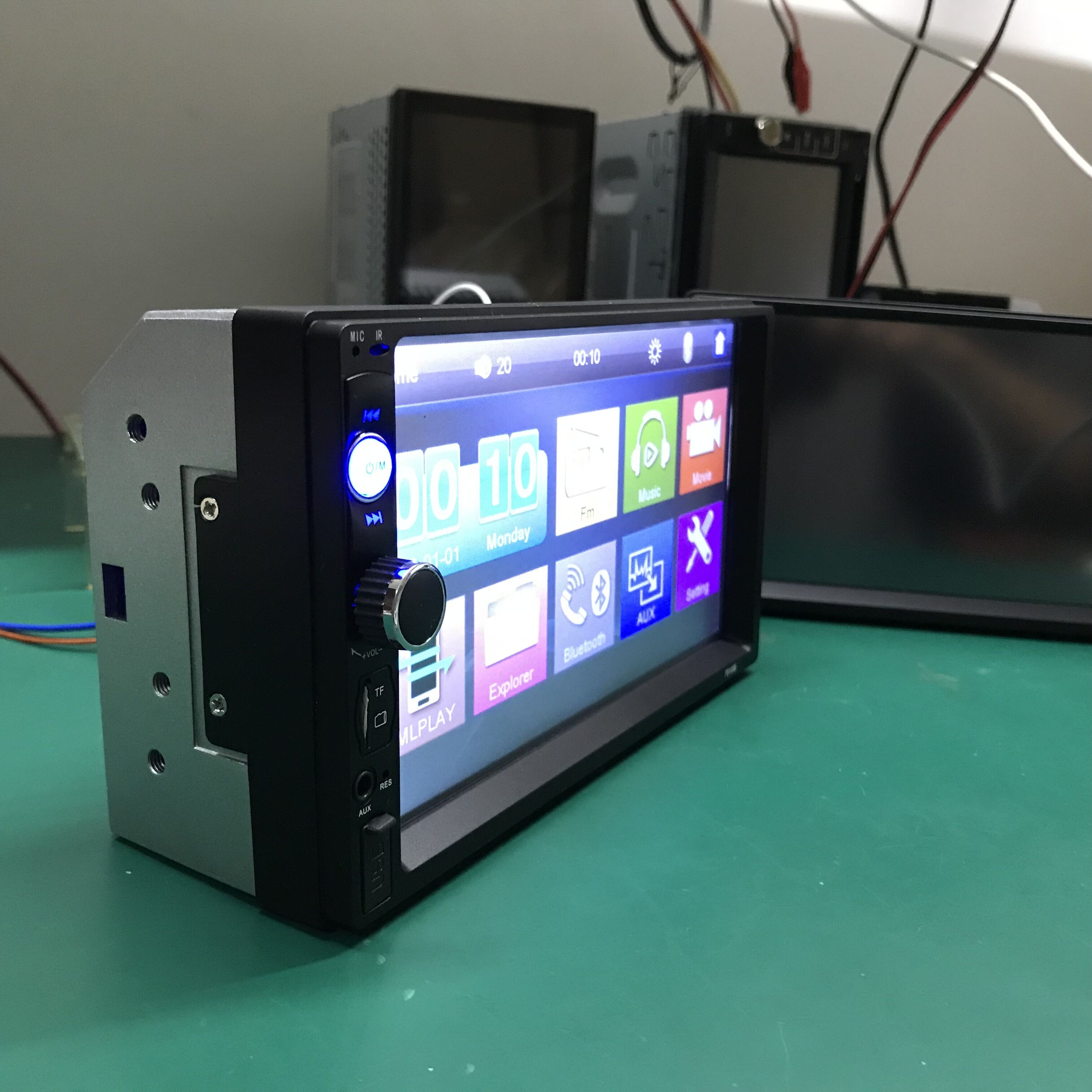 XinYoo высокое качество dvd-плеер автомобиля сенсорный экран Bluetooth/Радио/SD/USB/AUX с IOS Зеркало Ссылка автомобиля MP5 плеер