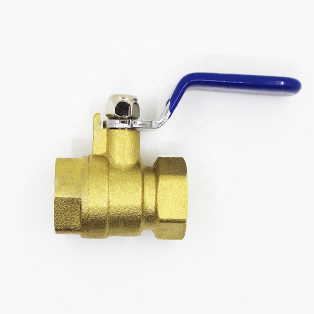 PN16 BSP резьба PTFE уплотнение DZR латунный шаровой клапан DN15