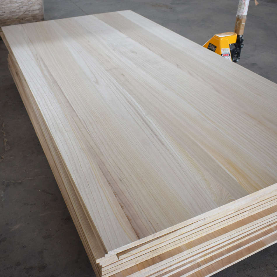 Wholesale Price High Quality Paulownia Wood Sale