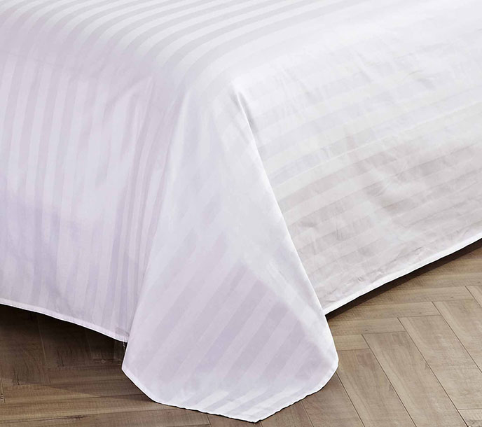 white stripe quilt cover with envelope closure of duvet cover