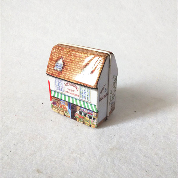 Best selling popular small size little tin christmas houses