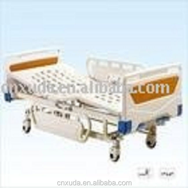 Больничная кровать с двумя рукоятками, медицинская кровать