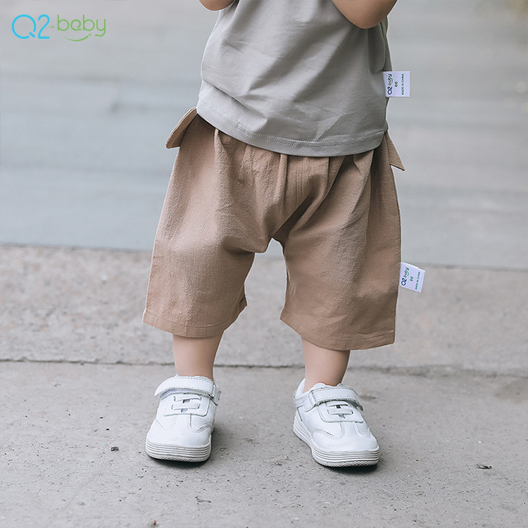 Q2-baby Прямая продажа с фабрики, комплект для маленьких девочек, дешевая детская летняя одежда для детей шорты; Короткие брюки для детей;