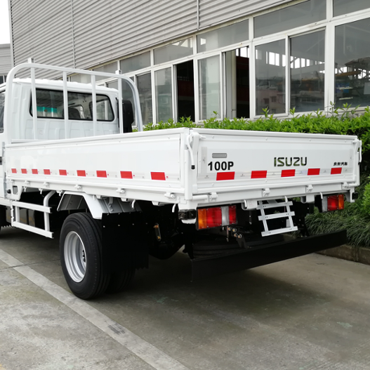 Грузовые автомобили 3 тонны Isuzu 100P NKR ELF