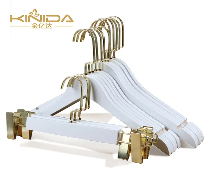 KINIDA New design export wholesale luxury wooden kids hanger baby clothes hanger made in China
