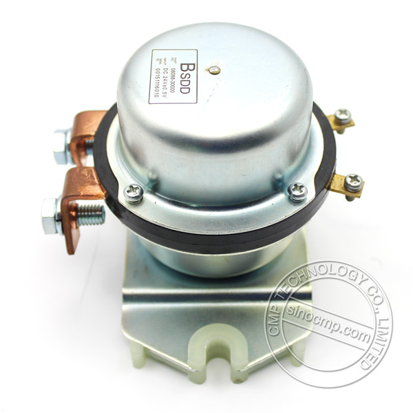 На запчасти экскаватора BR-262 реле батареи 24V 08088-30000