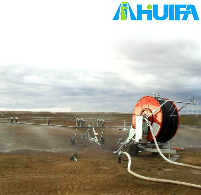 Мобильный шланг для воды, катушка, система ирригатора, используемая в современной ферме