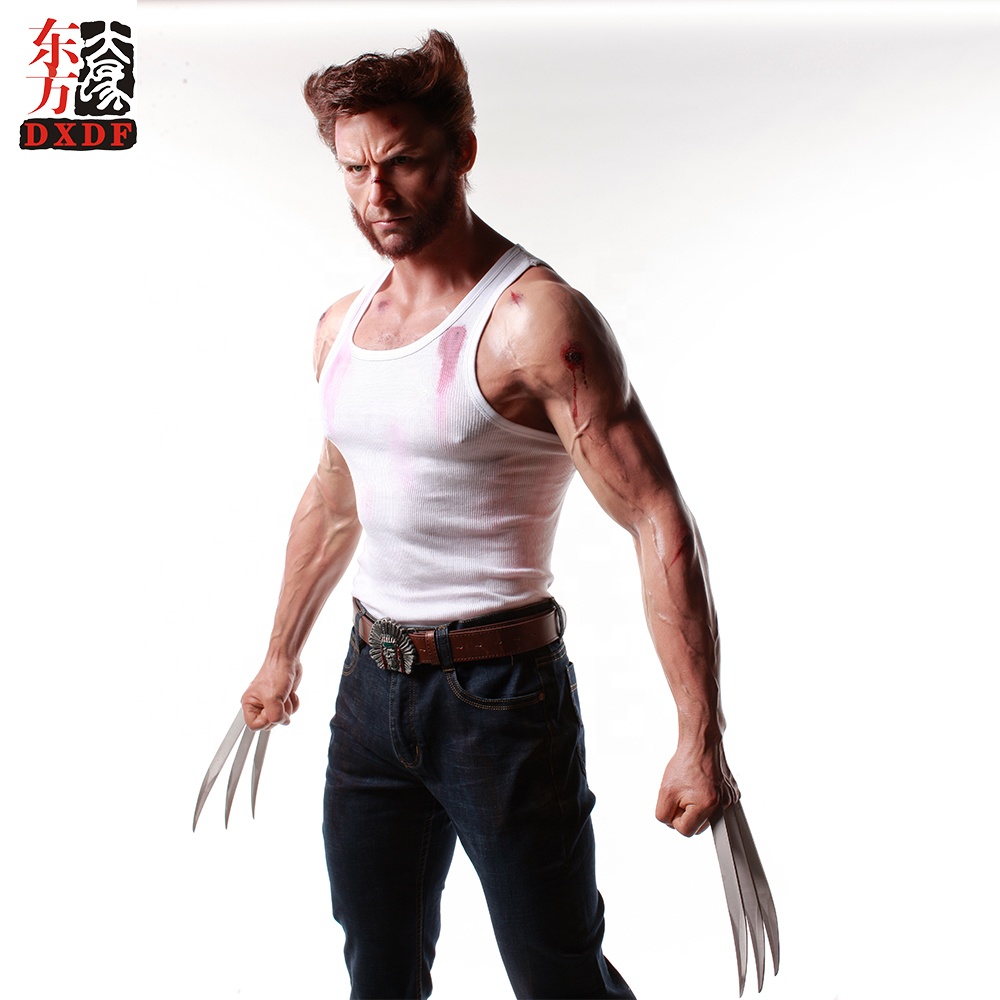 Фигурка восковой статуи знаменитого персонажа фильма X-Men Wolverine