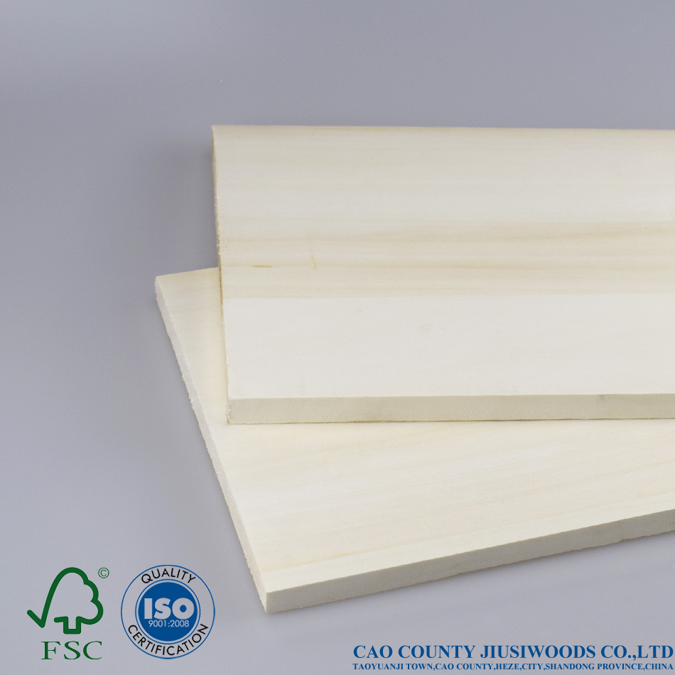 Well finished Poplar Edge Glued Boards with Size of 1220 mm* 2440 mm* 5/9/12/18/20 mm, Grade of AA/AB/BB/CC, Usage of Furniture