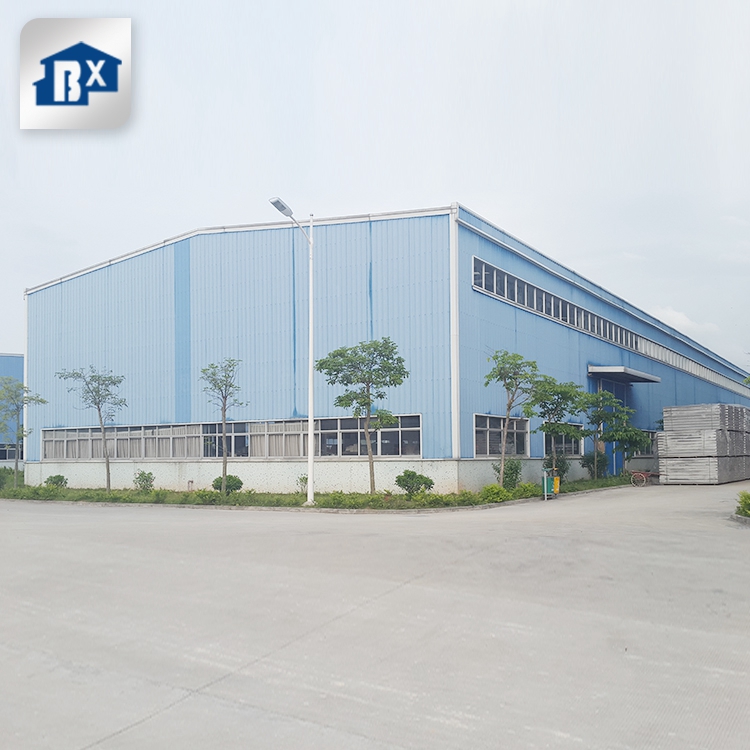 Large span steel construction warehouse/ factory building frame with sandwich panels prefab steel structure warehouse