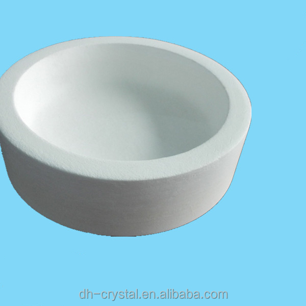 Large silica quartz crucible for melting