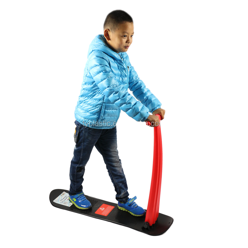 kids plastic snow scooter for outdoor winter sport