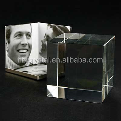 HBL Fashion Design Cube Crystal Photo Frame FOr Souvenir Gifts