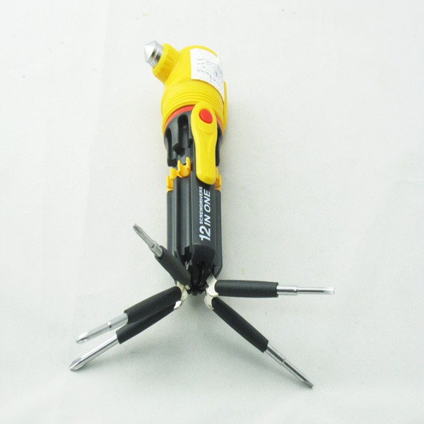 3in 1 Car Safety Hammer with Seatbelt Cutter and Window Glass Breaker Keychain Emergency Car Escape Tool for promotion