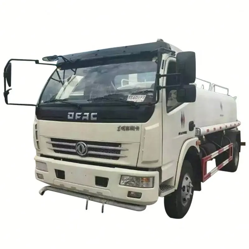 top sell right hand drive fuel tanker truck 8000L Aluminium refueling tanker truck