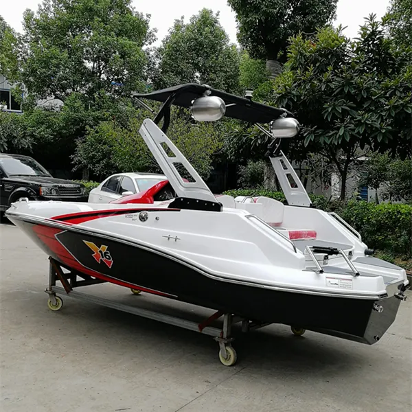 6 Seats Fiberglass Hull Material And CE Certification Fiberglass Speed Boat For Sale