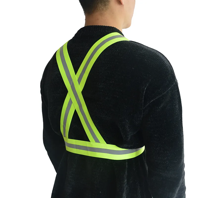 Adjustable & Elastic Unisex Walking Reflective Vest Lightweight