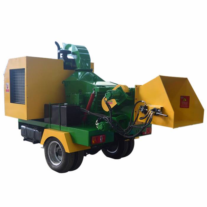 Easy Operation Forestry Machinery Diesel Engine Mobile Wood Chipper