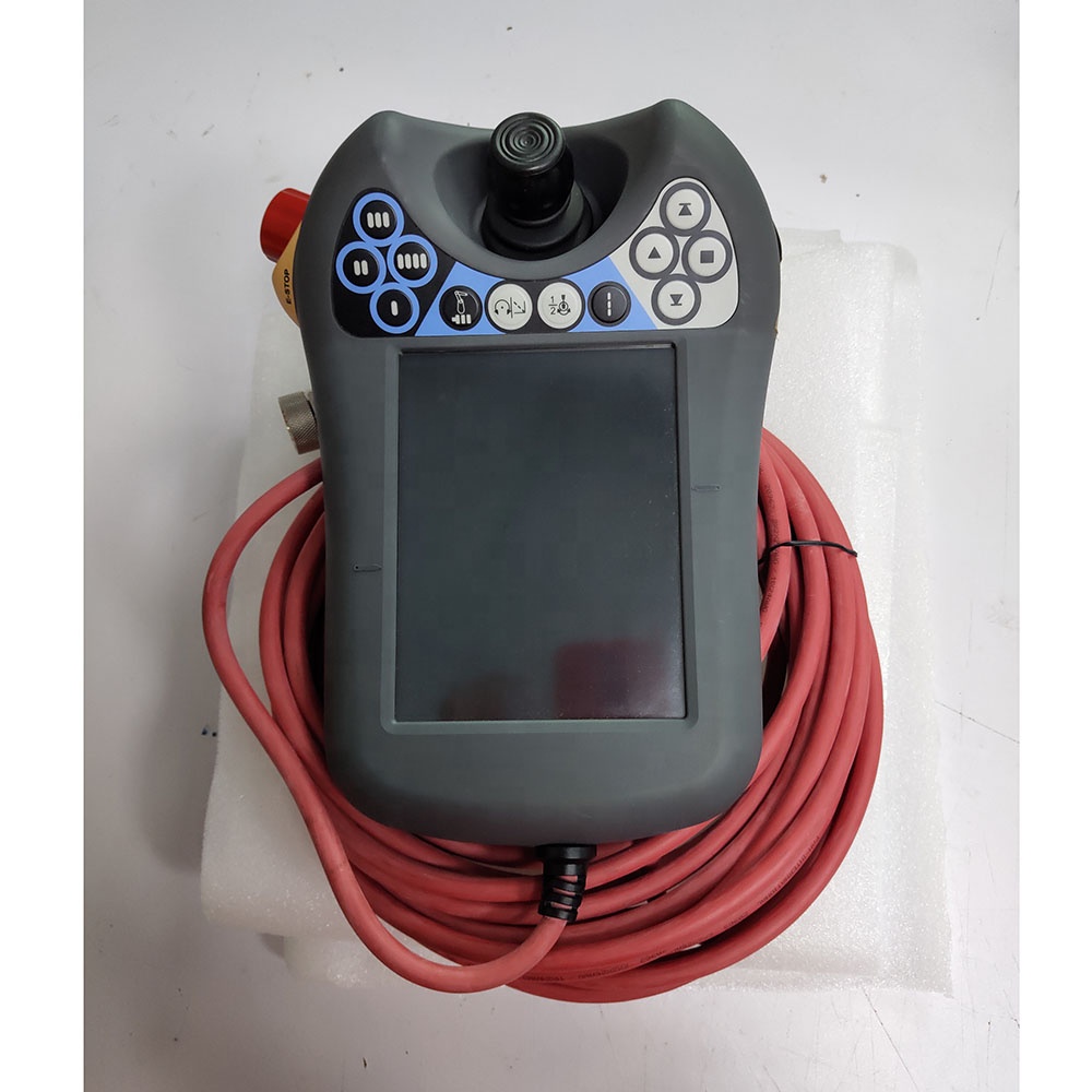 DSQC679 3век028357-001 3век031683-001 IRC5 учебный кулон