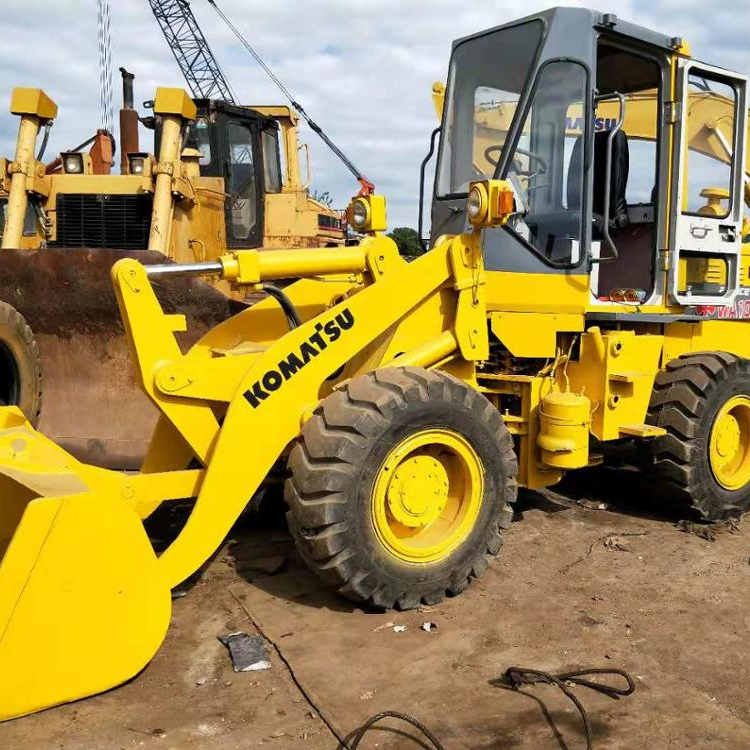 Б/у оригинальный японский Колесный погрузчик Komatsu WA100 на продажу