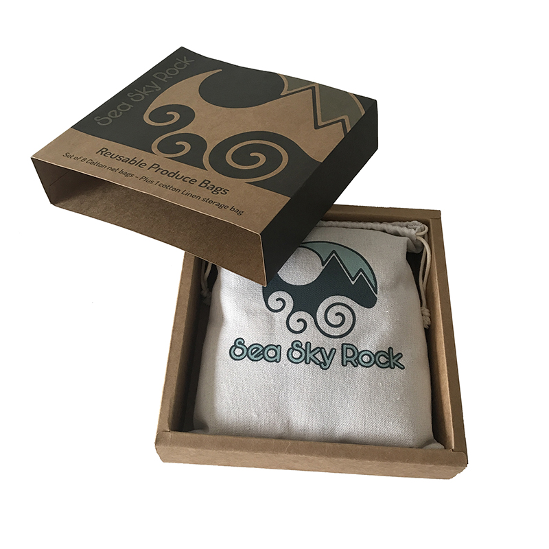 Custom printed 20x20x5cm kraft paper box for packaging cotton mesh drawstring bags