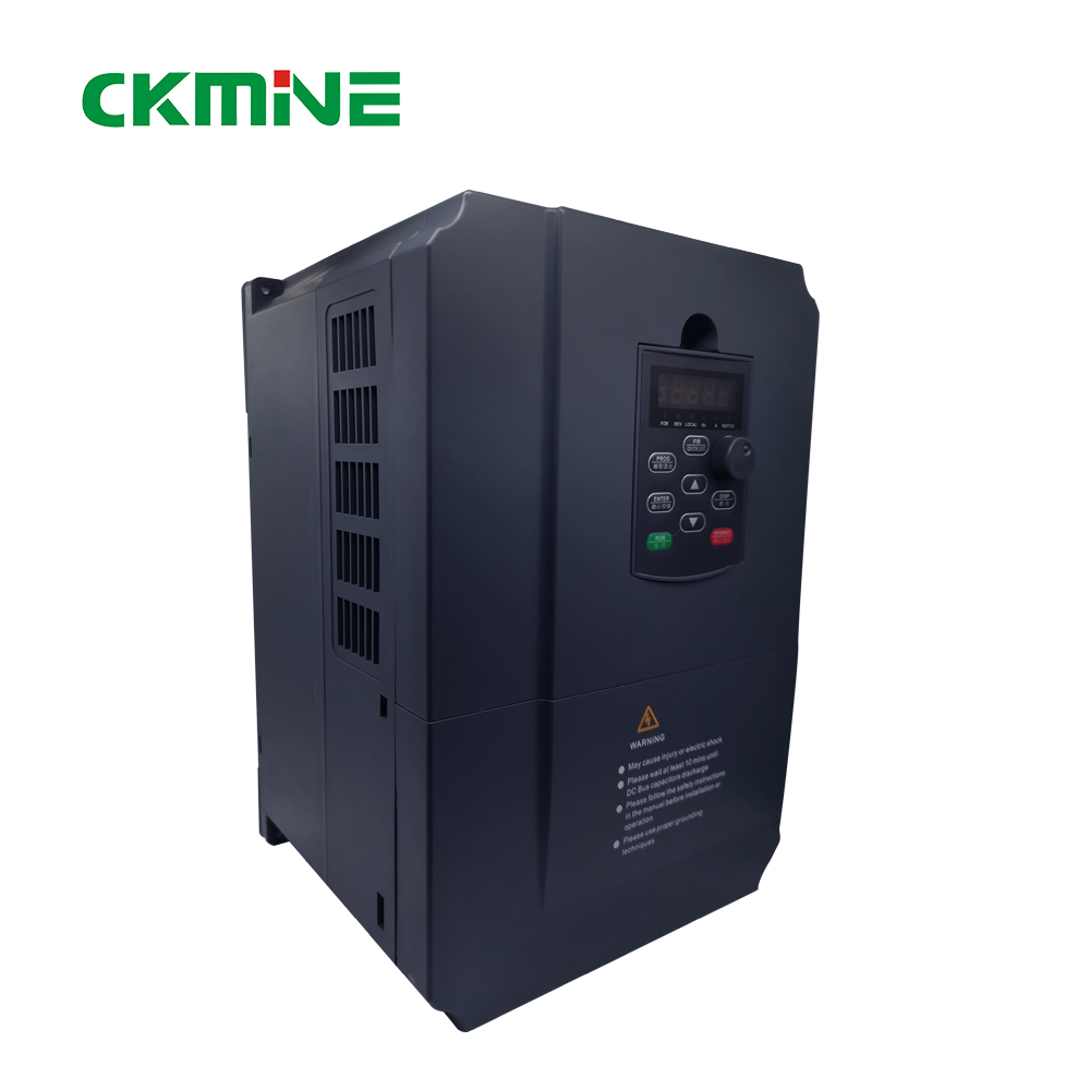 CE сертифицированный вектор управления 380 В в трехфазный 11kw Солнечный водяной насос инвертор