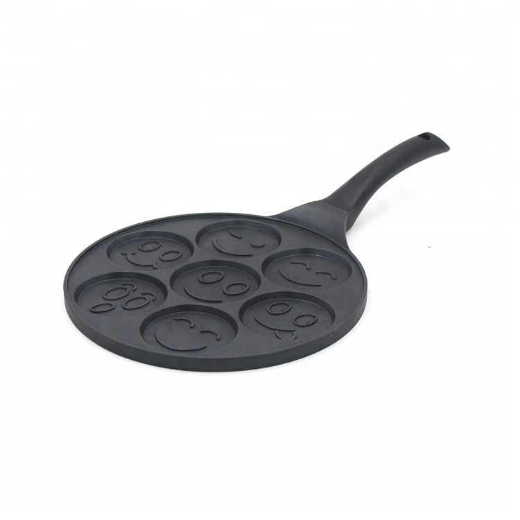 Smiley Face Pancake Pan 7-Smile-Face With Induction Bottom 26Cm Round Frying Pan